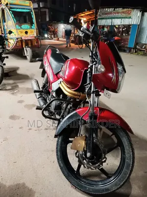 Mahindra Centuro 2017 Red