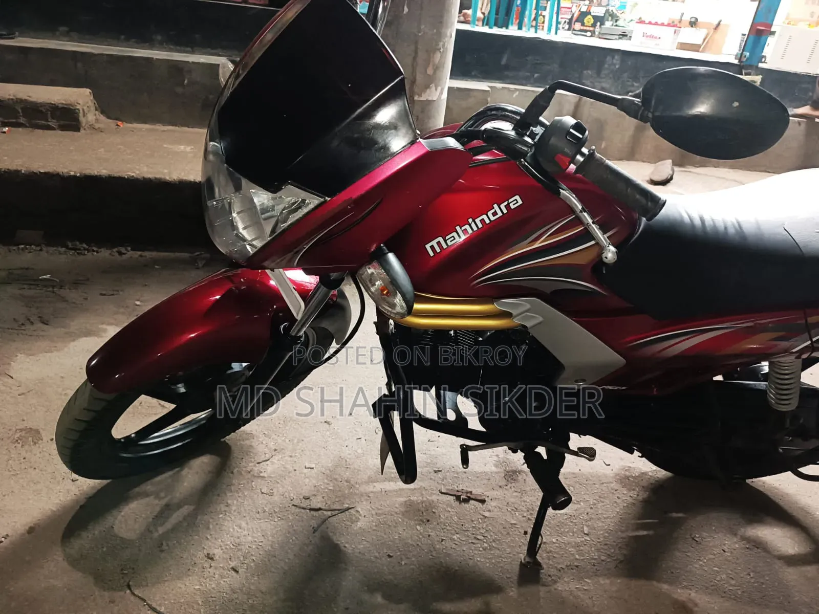 Mahindra Centuro 2017 Red