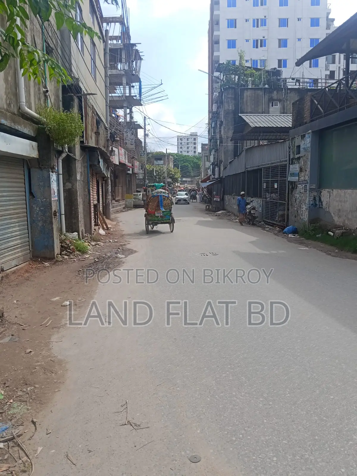 সুপার শপ/রেস্টুরেন্ট ৩৩০০ বর্গফুট ২য় তলায় ভাড়ার জন্য।
