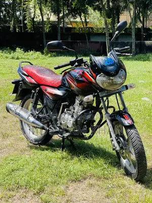 Bajaj Discover 125 2018 Black