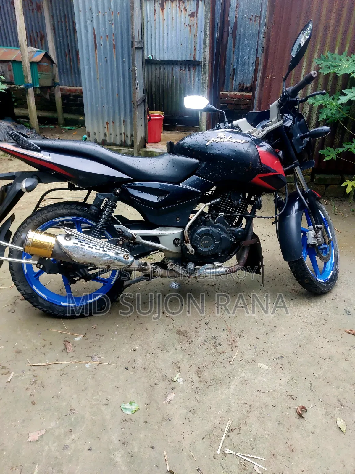 বাজাজ পালসার ১৫০ ২০১৩ ব্ল্যাক