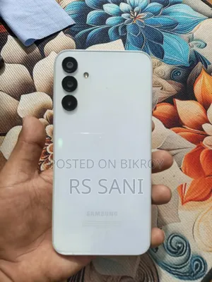 স্যামসাং গ্যালাক্সি এ১৫ ৫জি ১২৮ জিবি হোয়াইট