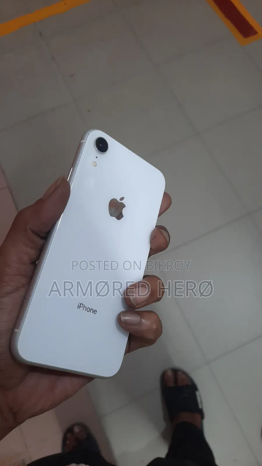 Apple iPhone XR 256 GB White