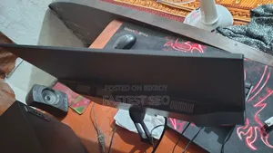 UNV Monitor 6 Months Used Only