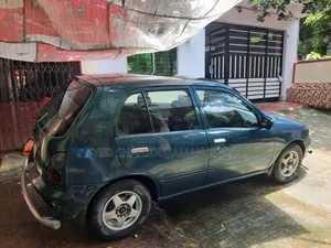 Toyota Starlet 1998 Green