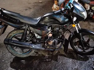 Walton Fusion 125 EX 2011 Black