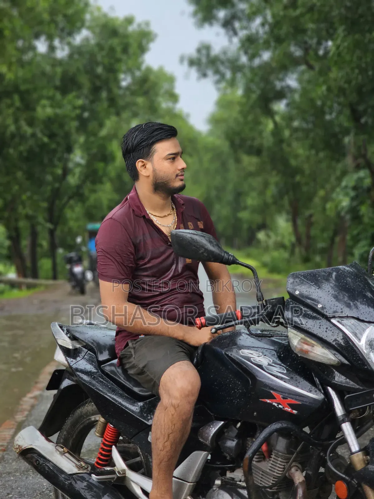 হিরো ২০১১ ব্ল্যাক