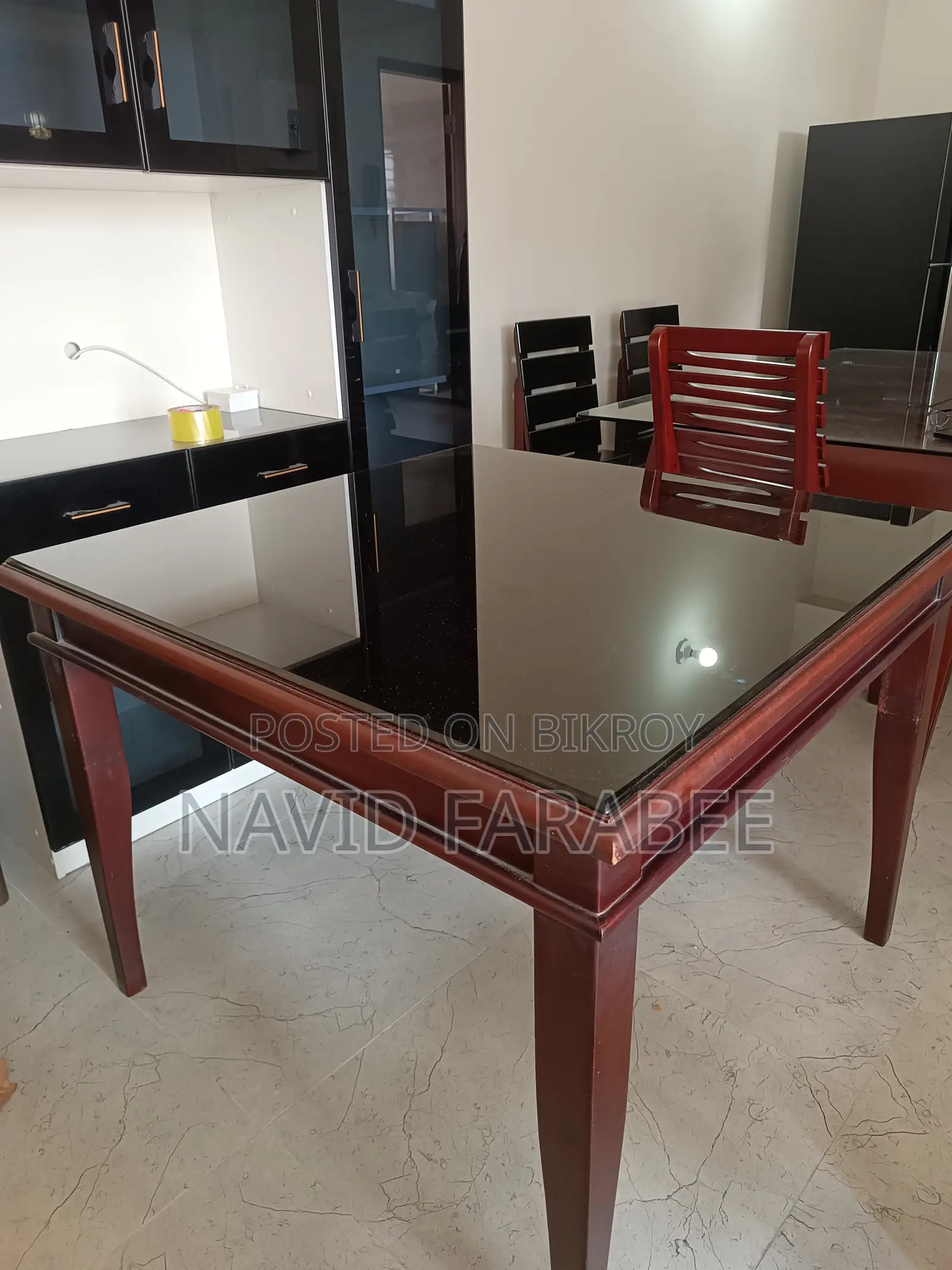 Partex Dining Table