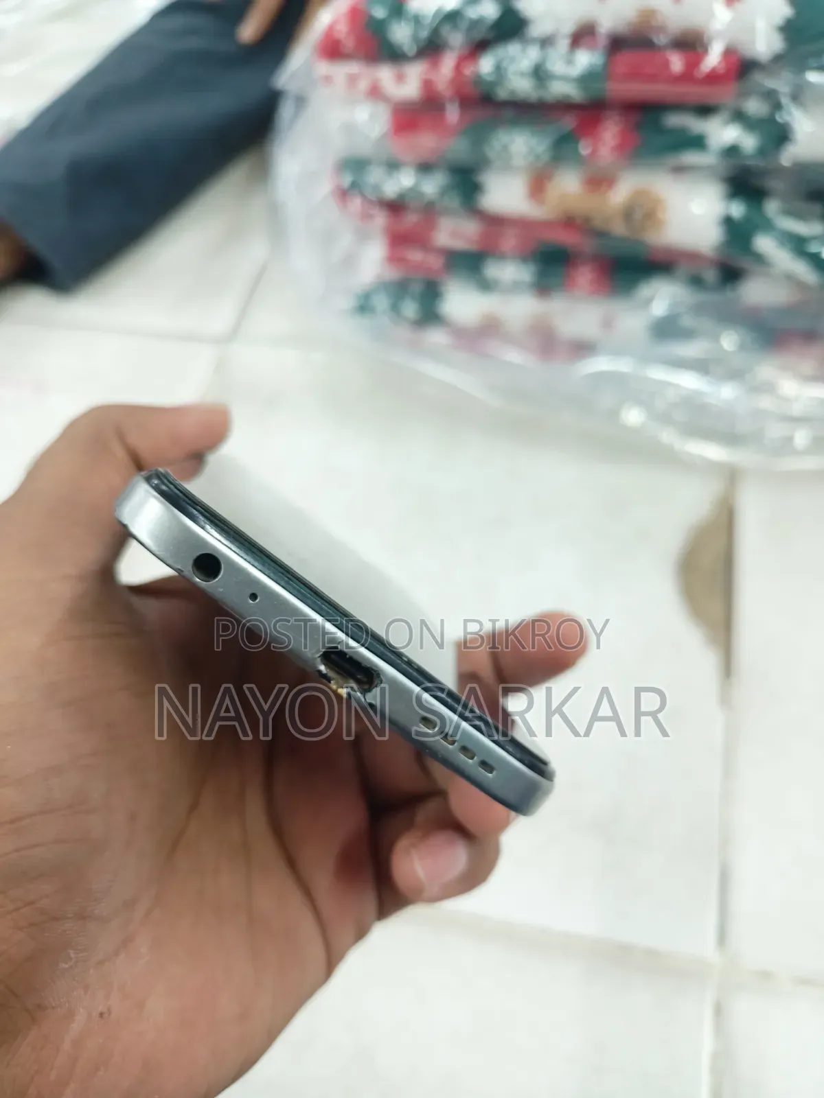 ইনফিনিক্স হট ৪০ ১২৮ জিবি ধূসর