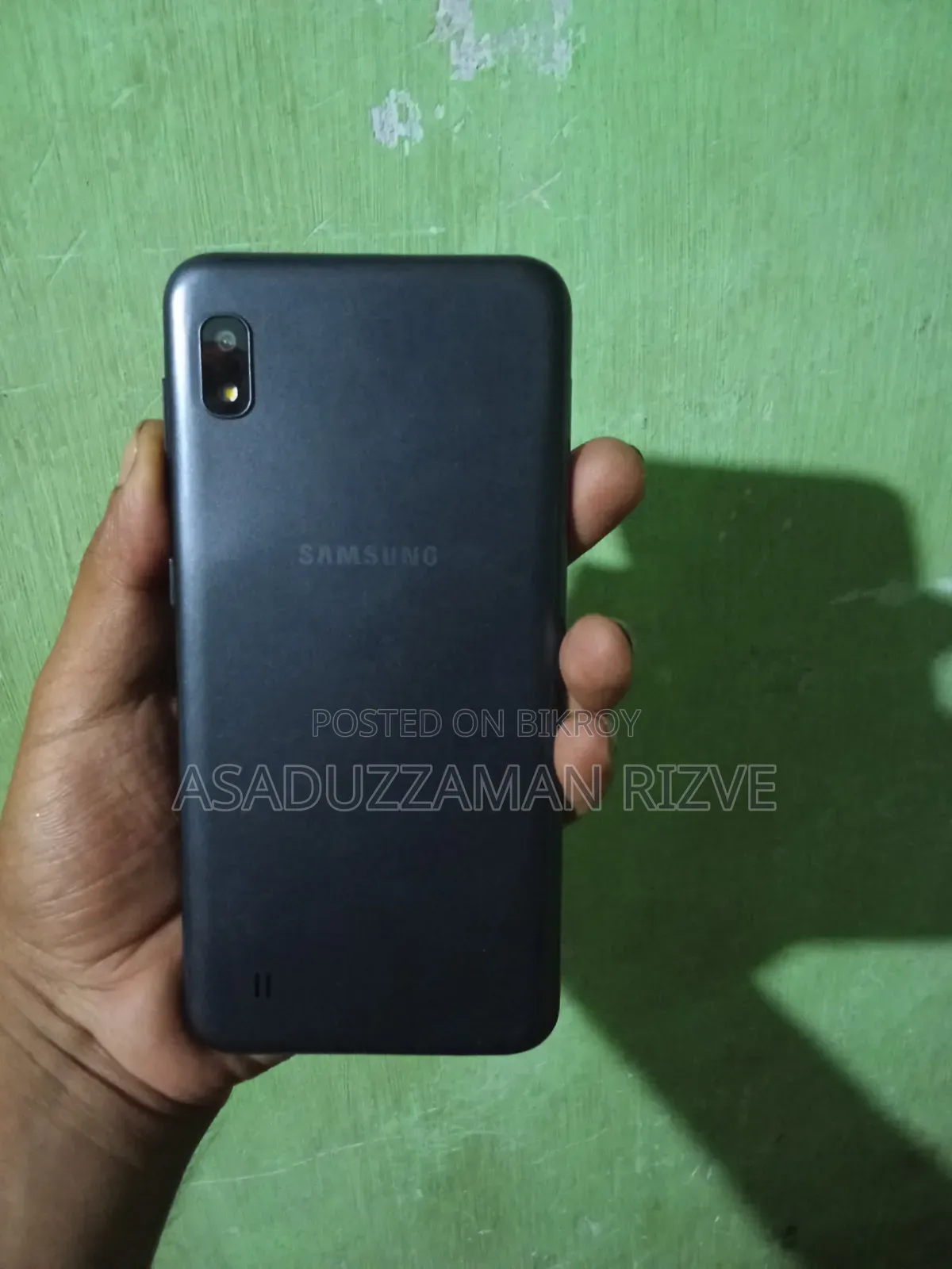 Samsung A10 32 GB Black