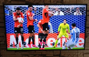 Singer 50" 4K Smart TV
