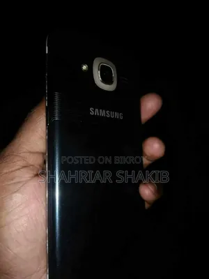 Samsung Galaxy J7 Pro 32 GB Black