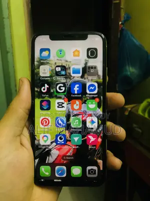 Apple iPhone X 64 GB White