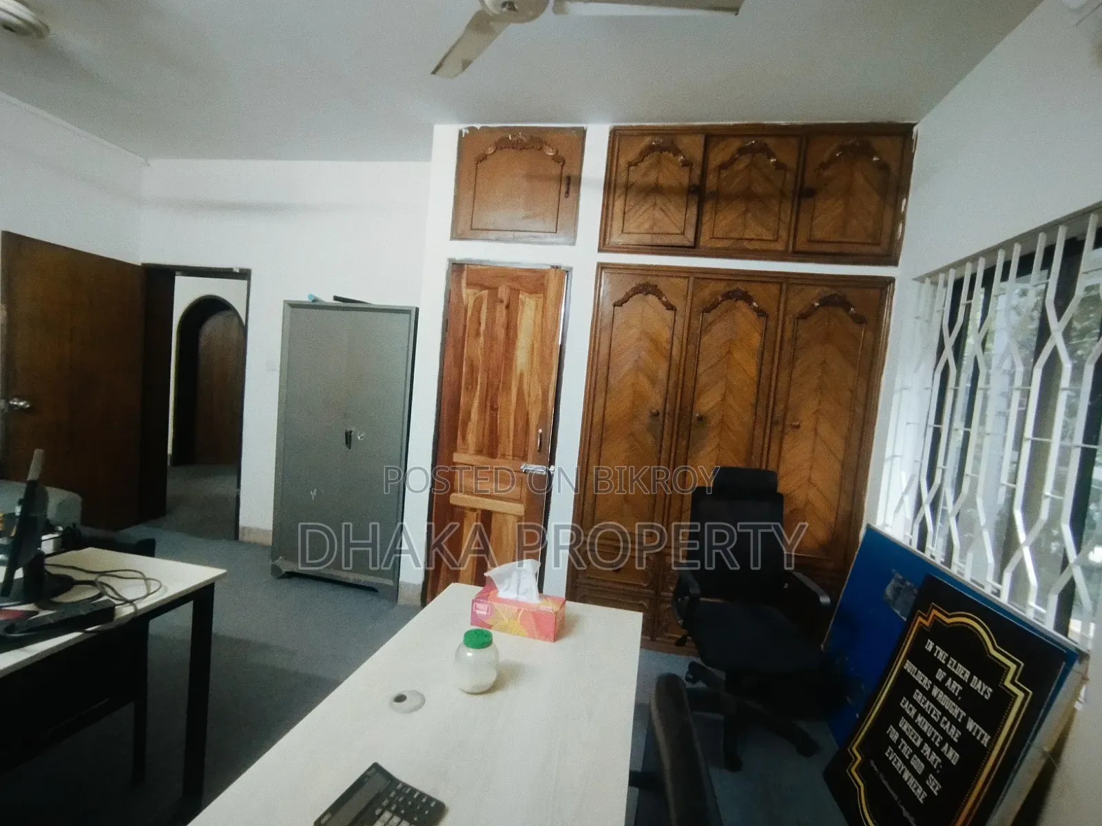 গুলশানে অফিস ভাড়ার জন্য ৭৫০০ বর্গফুট স্বতন্ত্র বাড়ি