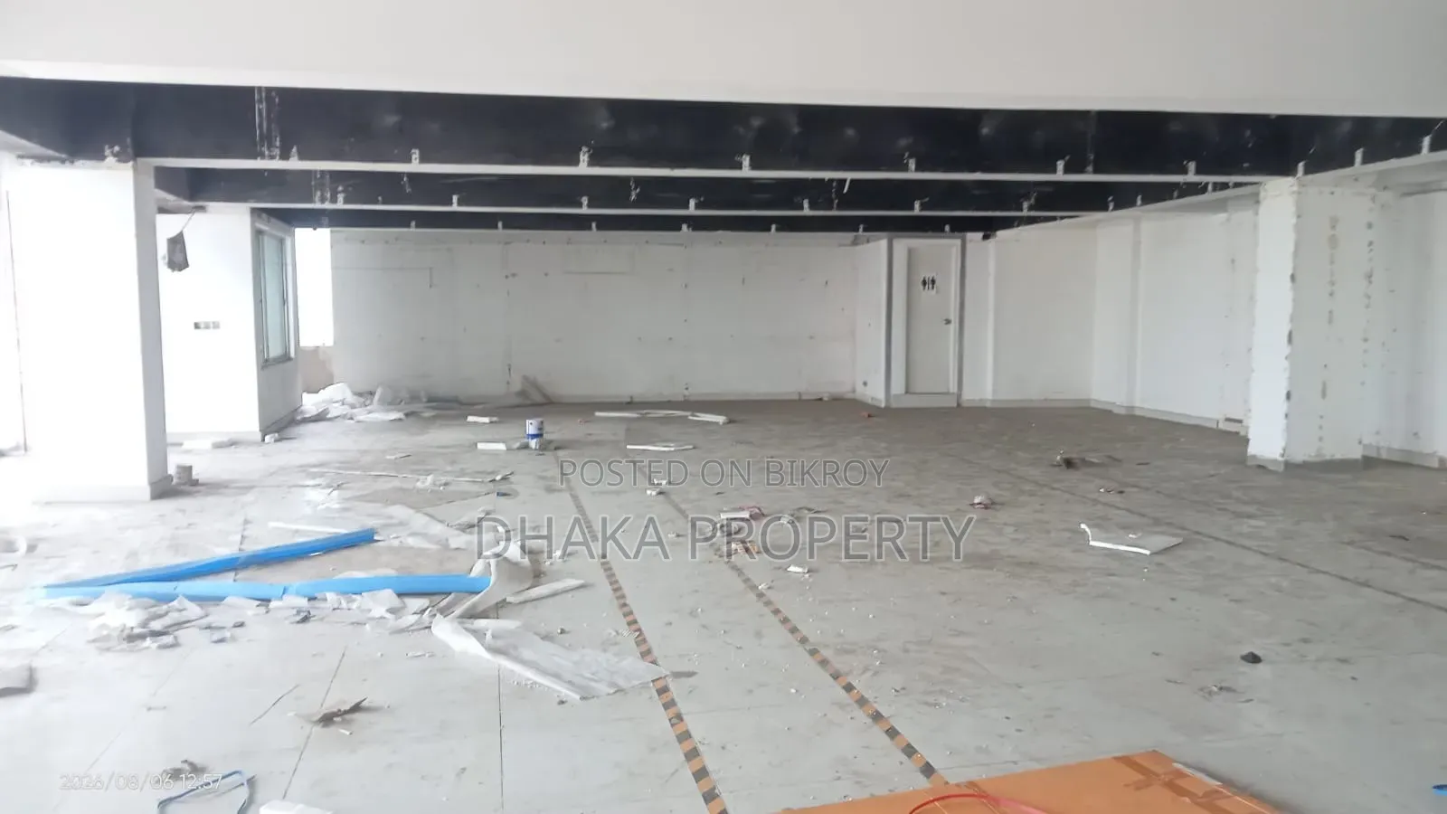 গুলশান এভিনিউতে ৫৫০০ বর্গফুটের বাণিজ্যিক অফিস স্পেস ভাড়া