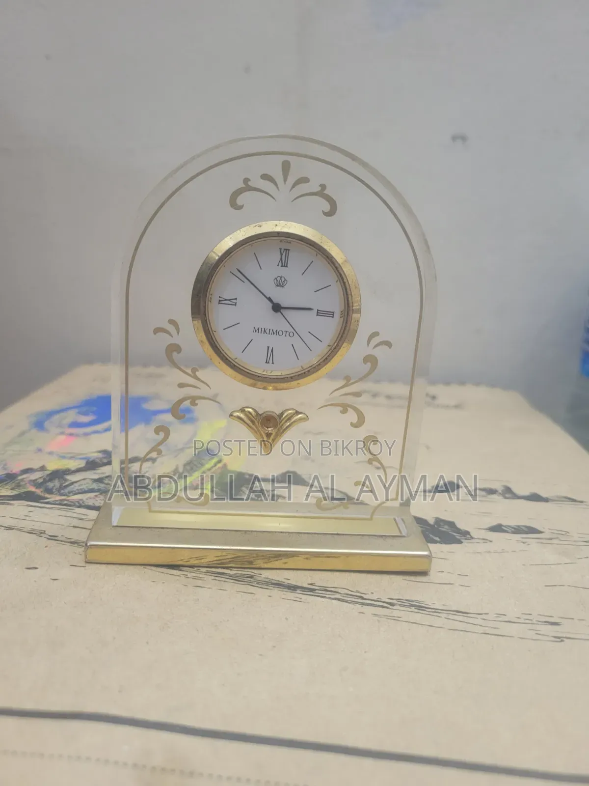 Original Mikimoto International Pearl Desk Clock