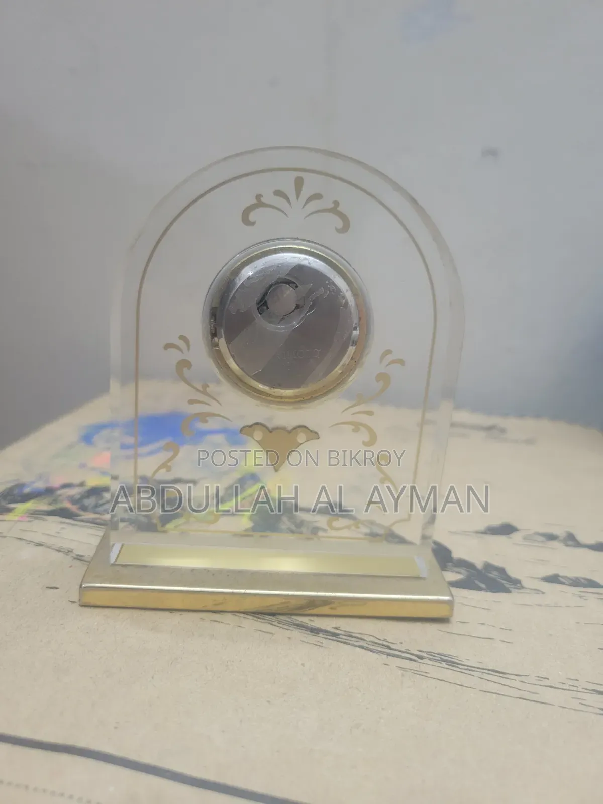 Original Mikimoto International Pearl Desk Clock