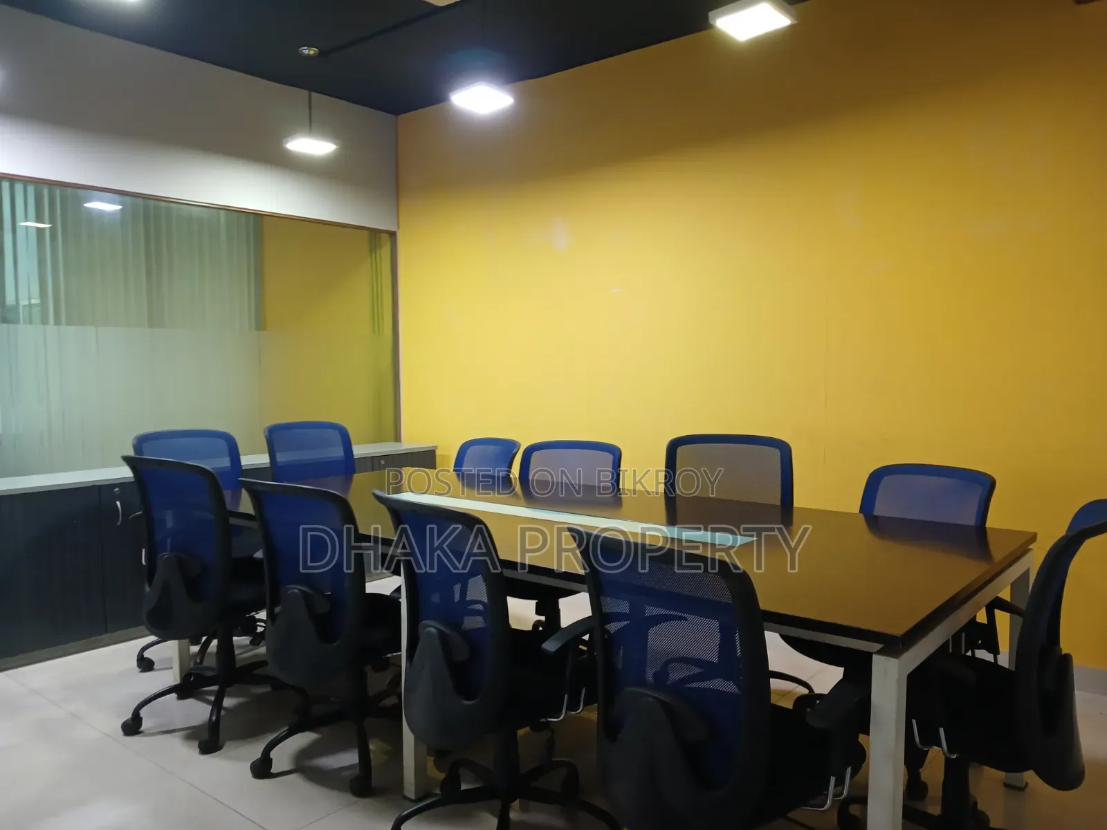 গুলশান ২ এ ৭০০০ বর্গফুটের বাণিজ্যিক সাজানো অফিস ভাড়া