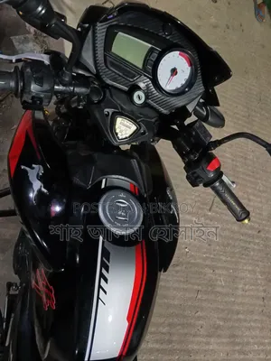 টিভিএস আপাচি আরটিআর ১৬০ টুভি ২০১৭ কালো