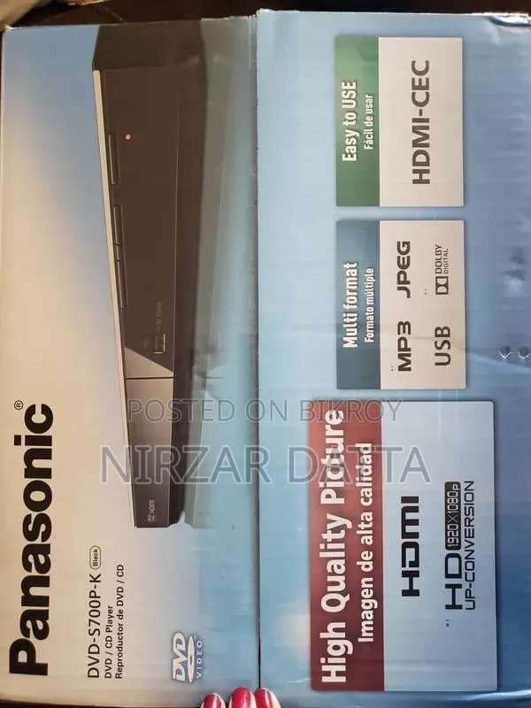This Panasonic DVD-S700GC-K DVD Player Supports 1080p Up-Conversion