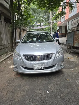Toyota Premio 1.5 FWD 2013 Silver