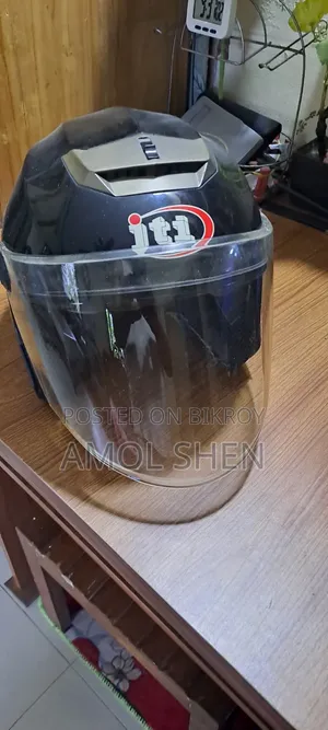 ব্যবহৃত হেলমেট