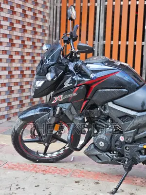 Honda X-Blade 160 2022 Black