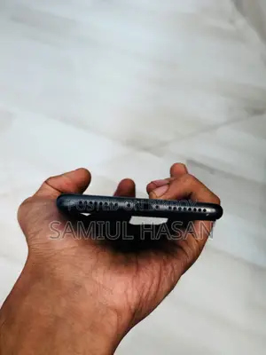 অ্যাপল আইফোন ৮ প্লাস ৬৪ জিবি ব্ল্যাক