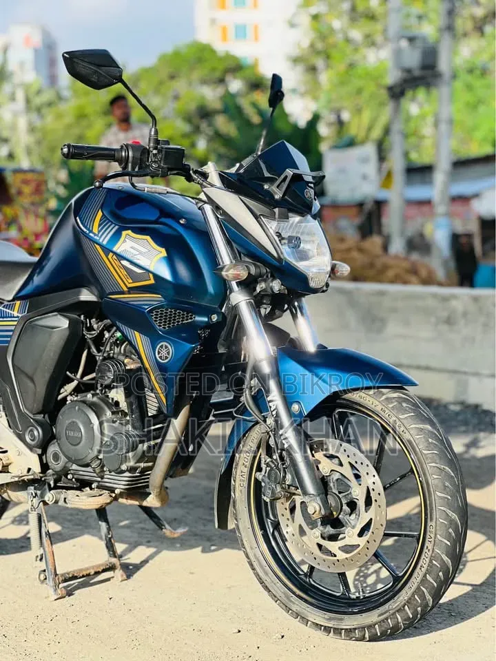 Yamaha FZS V2 2025 Blue