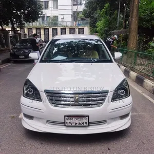 টয়োটা প্রিমিও ২০০৩ পার্ল