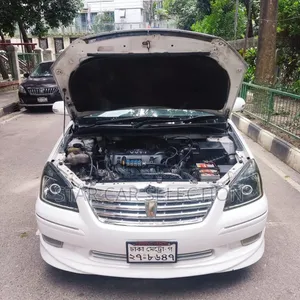 টয়োটা প্রিমিও ২০০৩ পার্ল