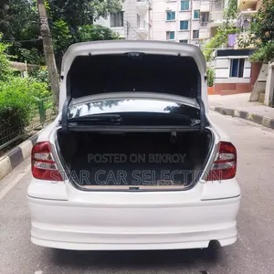 টয়োটা প্রিমিও ২০০৩ পার্ল