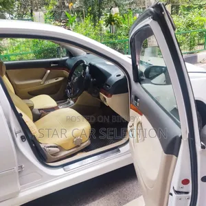 টয়োটা প্রিমিও ২০০৩ পার্ল