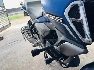 Yamaha FZS V3 2021 Blue