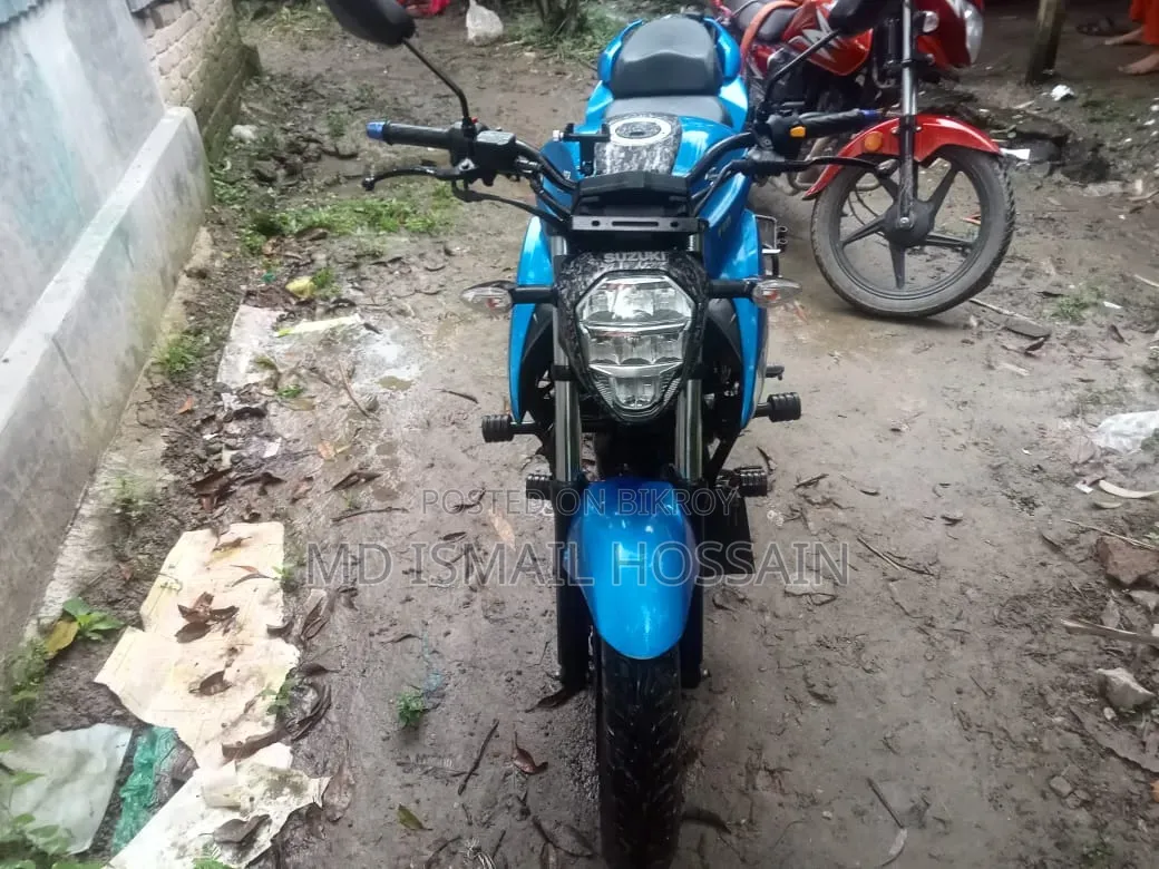 সুজুকি জিক্সার ২০১৯ ব্লু