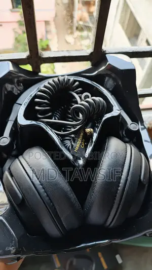 Maono AU-MH601 স্টুডিও হেডফোন (সামান্য লক সমস্যা)