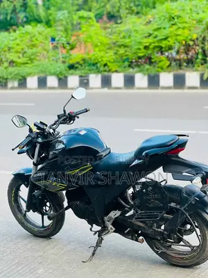 Suzuki Gixxer 2022 Black