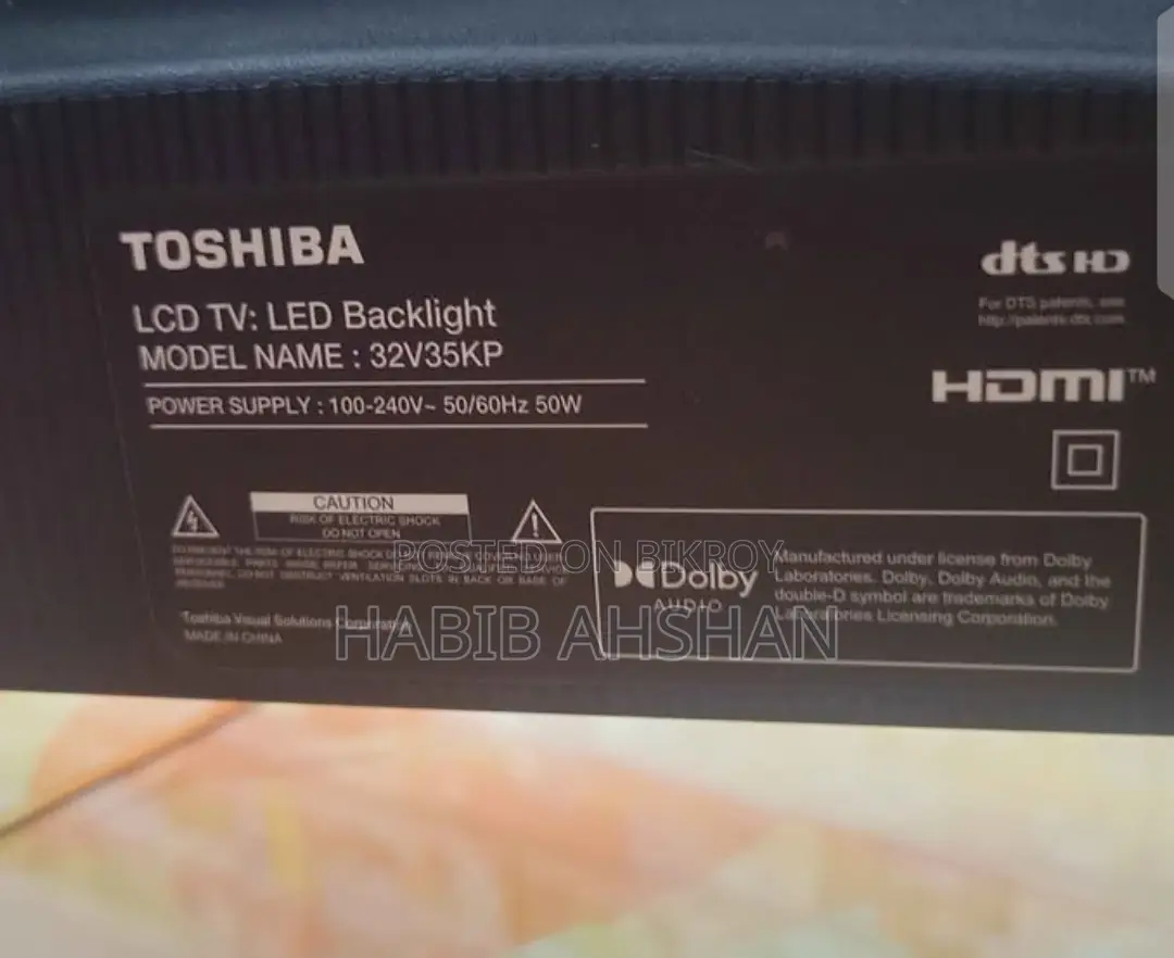 Toshiba 32" Smart Voice Control TV