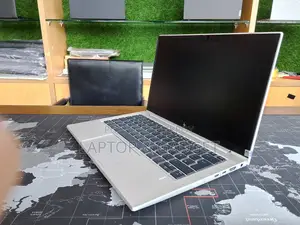 Laptop HP EliteBook 845 G8 8GB AMD Ryzen 5 SSD 256GB