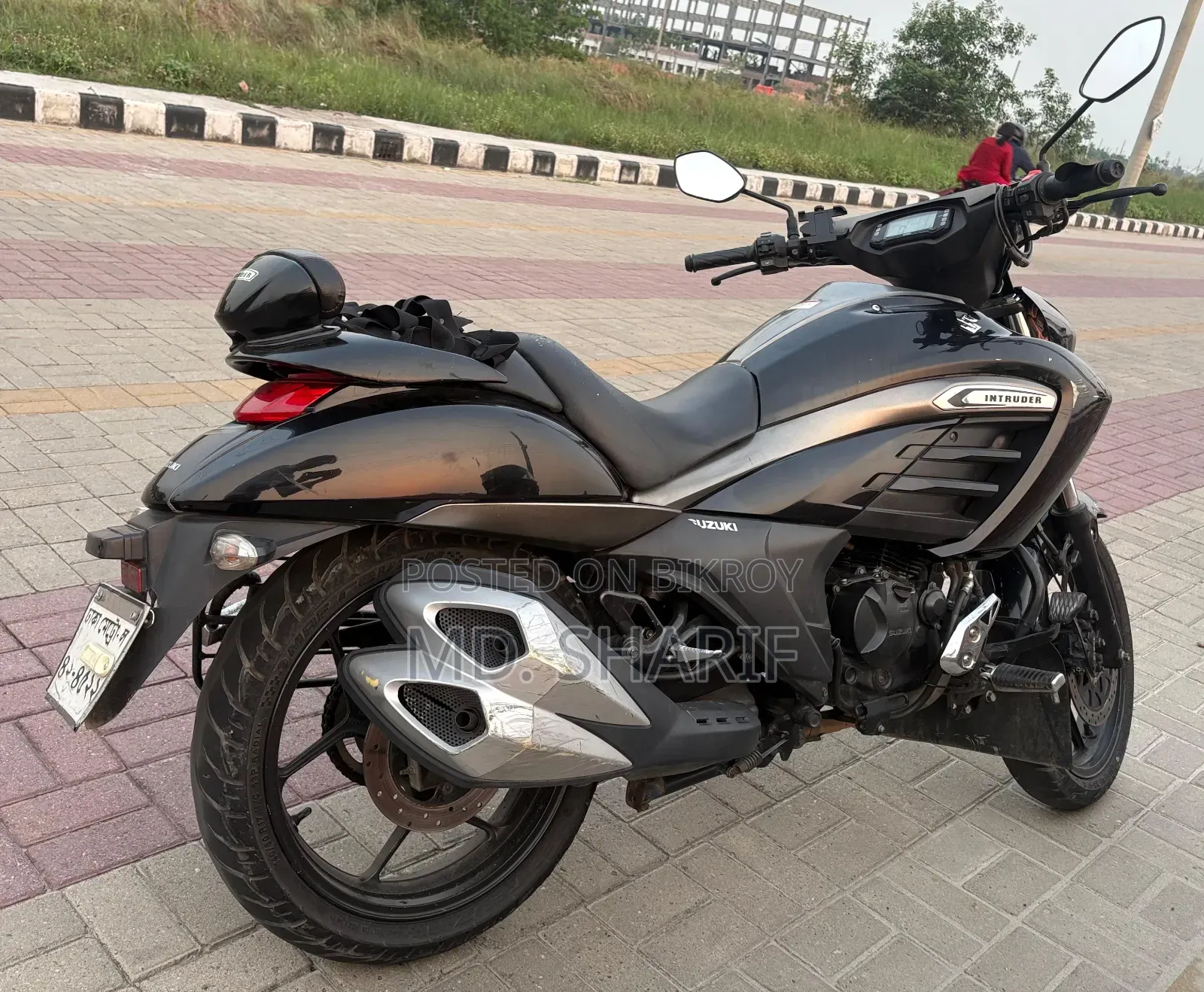 Suzuki Intruder 2022 Black