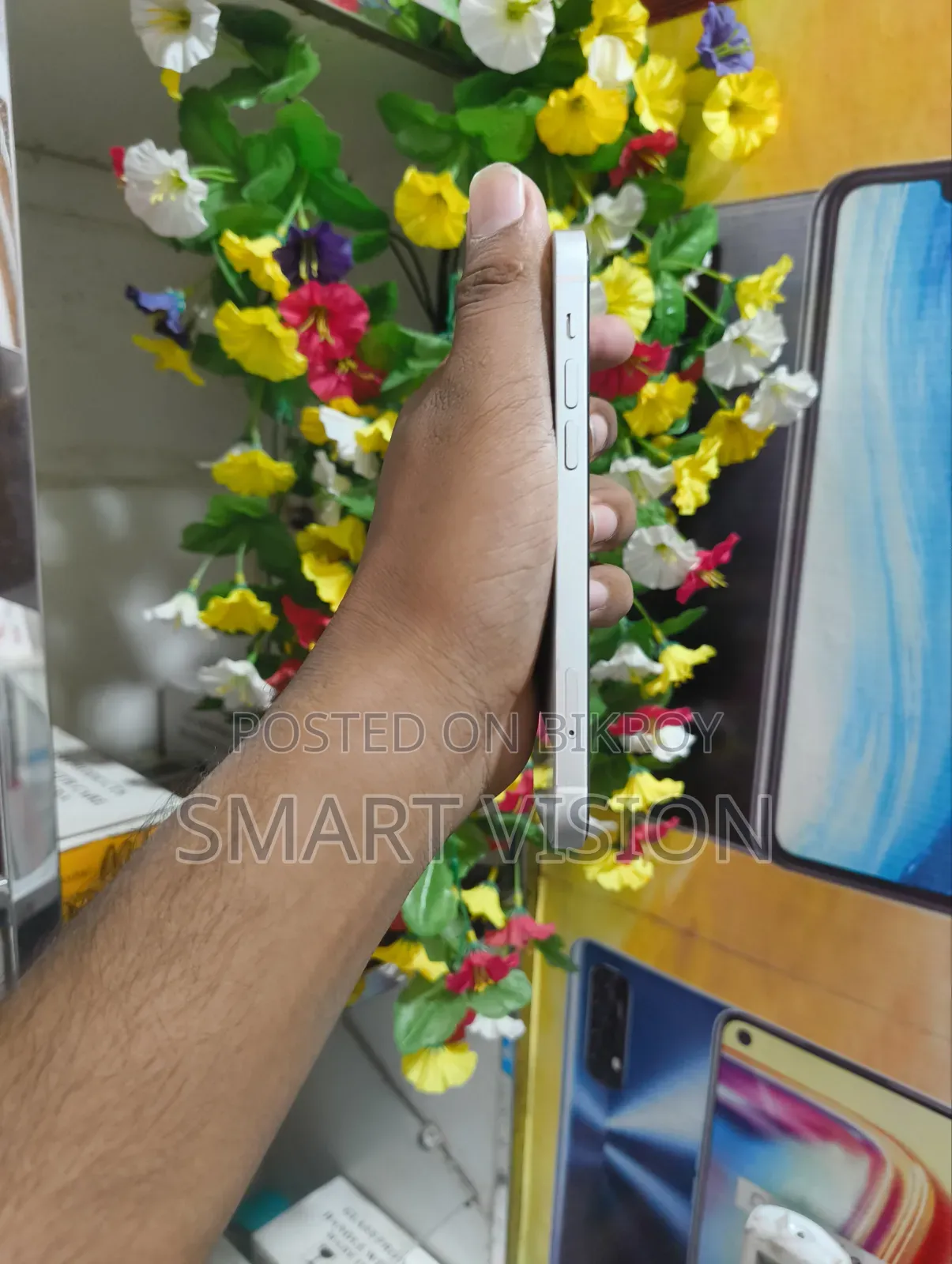 অ্যাপল আইফোন ১২ ১২৮ জিবি