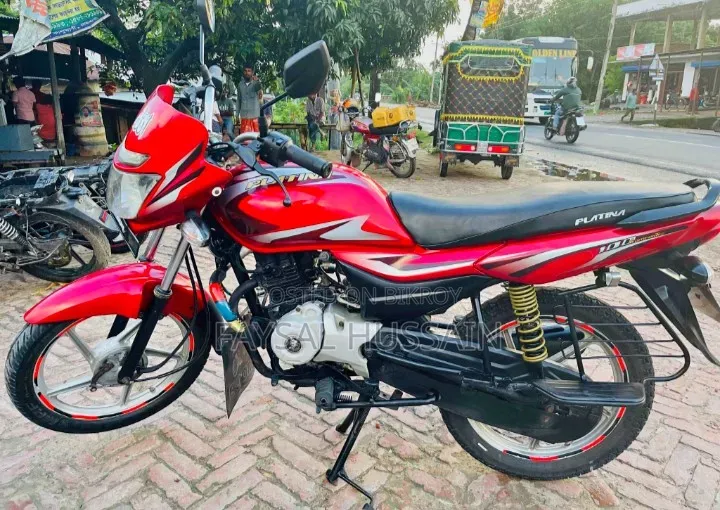 বাজাজ প্লাটিনা ১০০ ২০২১ লাল