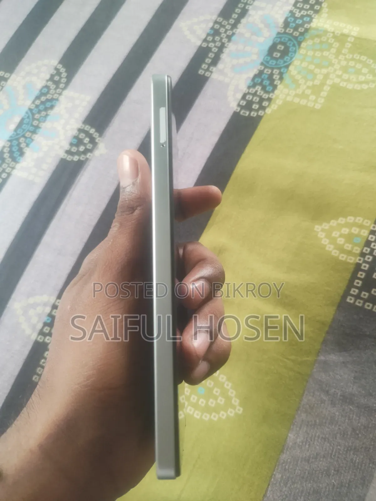 টেকনো স্পার্ক ১০ প্রো ১২৮ জিবি সিলভার