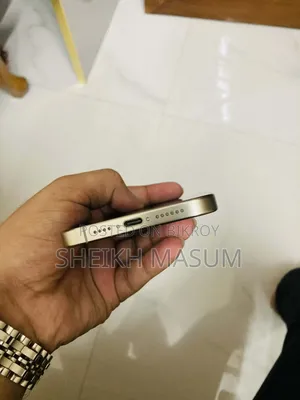 New Apple iPhone 15 Pro Max 256 GB