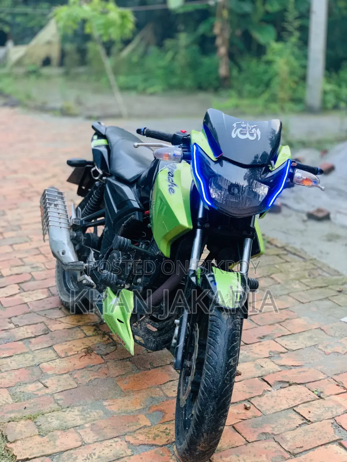 TVS Apache RTR 160 2V 2016