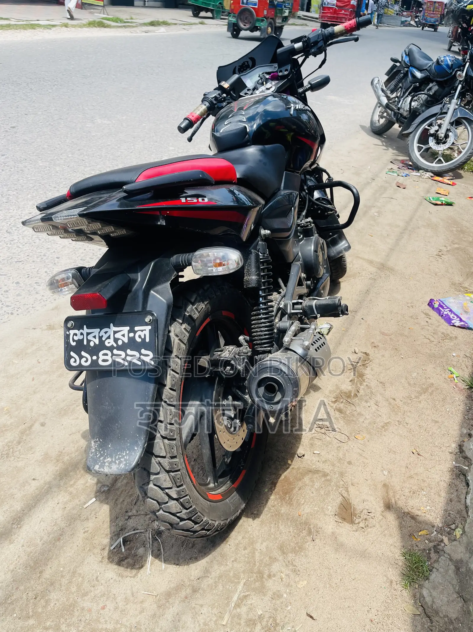 বাজাজ পালসার ১৫০ ২০২১ কালো
