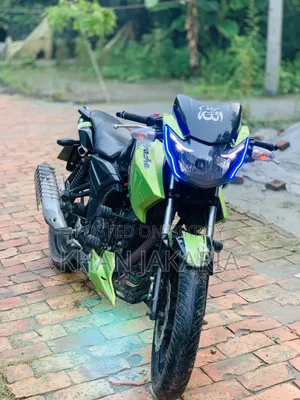 TVS Apache RTR 160 2V 2016