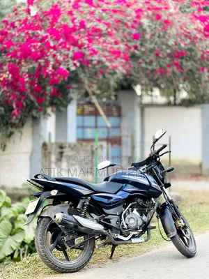 বাজাজ পালসার ১৫০ ২০১৭