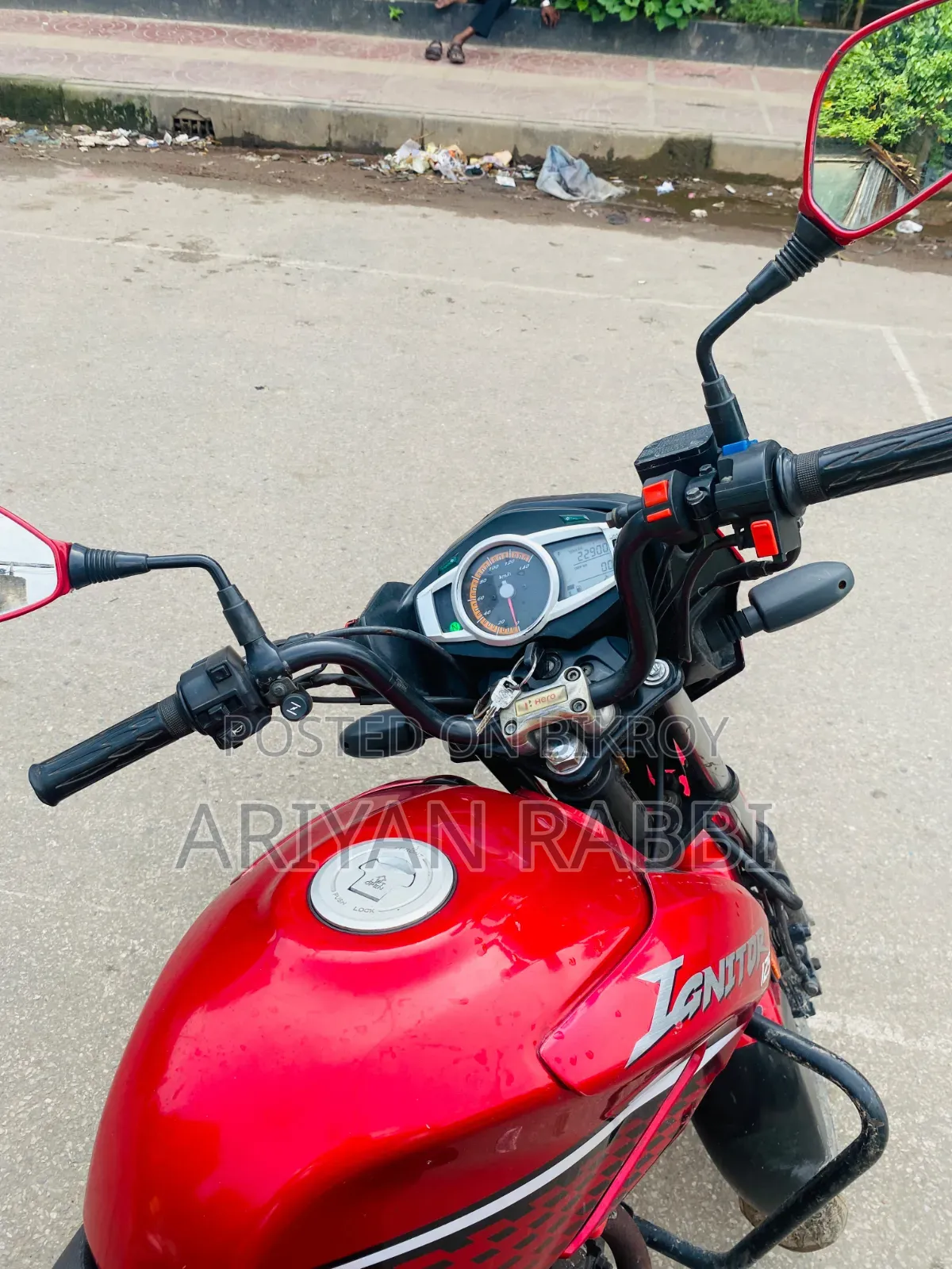 হিরো ইগনিটর ২০২৫ রেড