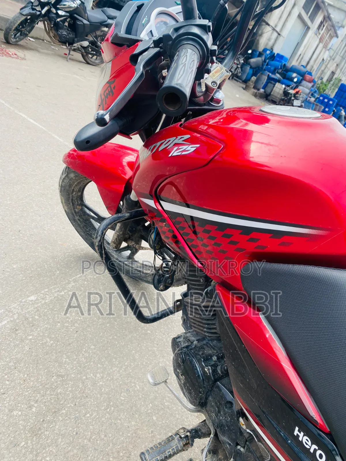 হিরো ইগনিটর ২০২৫ রেড